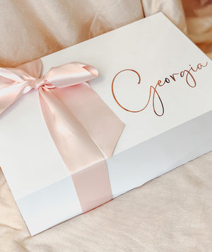 Open image in slideshow, PERSONALISED GIFT BOXES
